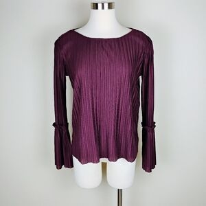 Marled Reunited Clothing Pleated Top Size‎ XS Bell Sleeves Maroon Plisse Office